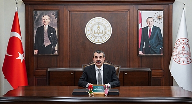 Bakan Tekin'den öğrencilere tatili mesajı