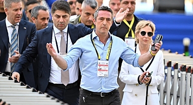 Fenerbahçe'de Ali Koç yeniden başkan seçildi