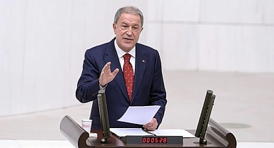 Hulisi Akar: Tan'ın pasaportunun rengini açıklayın