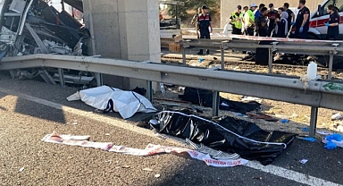 Ankara'da otobüs köprüye saplandı: 11 can kaybı