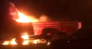 Çankırı-Ankara Karayolunda Bir Tır Alev Topuna Döndü