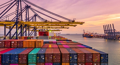 Dış ticaret açığı temmuz ayında yüzde 41,8 azaldı