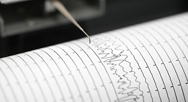 Suriye'de art arda iki deprem: Türkiye'de de hissedildi