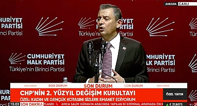 CHP Genel Başkanı Özgür Özel Tüzük Kurultayı'nda Cuma'yı Unuttu!