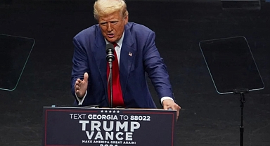 Trump'tan tehdit: Ülkeniz yerle bir ederiz!