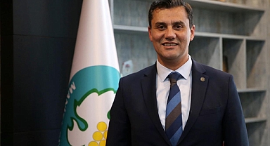 Ferdi Zeyrek hayatını kaybetti