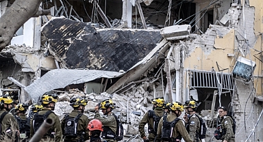 İran füzeleri etkili oluyor; İsrail'de hasar ve tahliyeler var