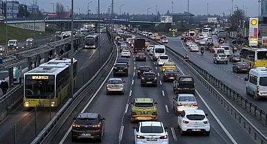İstanbul'da Toplu Ulaşıma Zam Teklifi UKOME'de Reddedildi