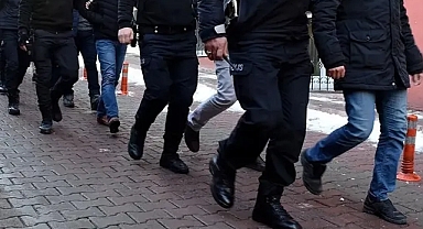 Yasa dışı bahis soruşturması: 10 fenomen gözaltına alındı