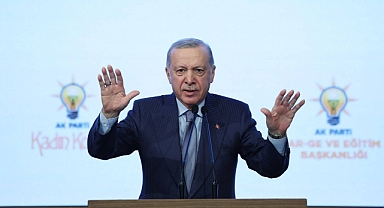 Cumhurbaşkanı Erdoğan'dan Özel'e 'Karikatür' Tepkisi: Müptezellerin Avukatlığını Yapmayı Bırak