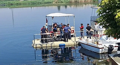 Fırat Nehri'nde erkek cesedi bulundu