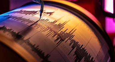 İstanbul'da 3,5 Büyüklüğünde Deprem