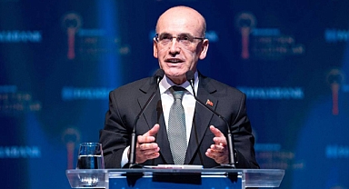 Mehmet Şimşek'ten Moody's'in Kredi Notunu Yükseltmesiyle İlgili Açıklama