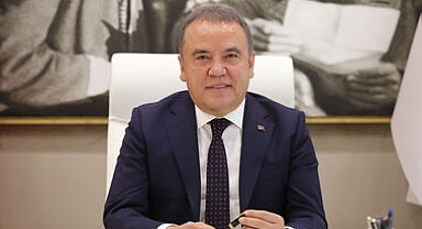 Muhittin Böcek Hastaneye Kaldırıldı
