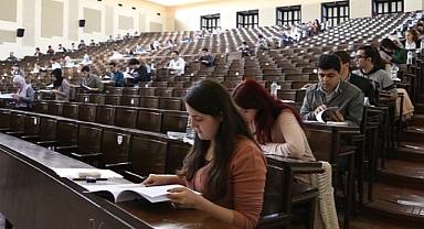 YÖK Başkanı Duyurdu: Devlet Üniversitelerinde Kontenjanların Yüzde 99’u Doldu
