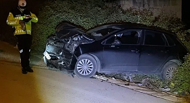 Bursa'da 2 otomobil çarpıştı: 4 yaralı