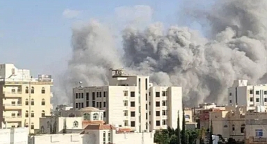 İsrail Yemen'in başkenti Sana'yı vurdu
