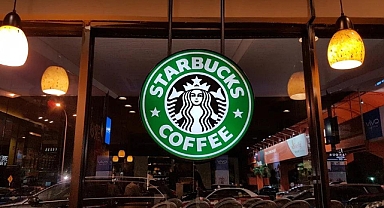 Starbucks yüzlerce şubesini kapatıyor