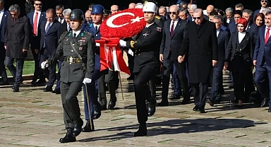 Devlet erkanından Anıtkabir'e Ziyaret