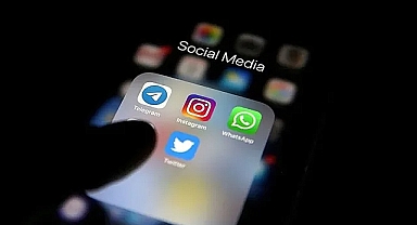 Sosyal Medyada 15 Yaş Altına Yasak, Gençlere Kademeli Erişim Geliyor