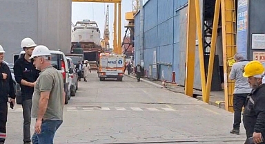 Tuzla'da Tersanede Patlama: Ölü Ve Yaralılar Var!