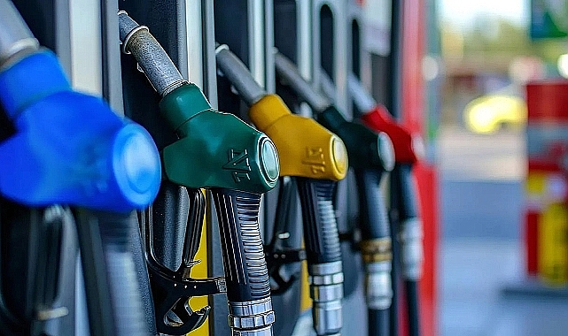 Akaryakıtta Tabela Yine Değişiyor: Motorine İndirim Geliyor