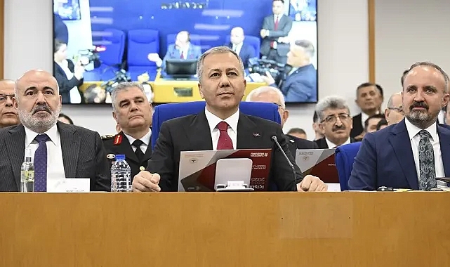 Bakan Yerlikaya: 552 Organize Suç Örgütü Çökertildi, 90 Bin 574 Silah Ele Geçirildi