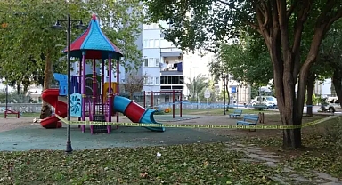 İstanbul'da, 4 Çocuk Parkta Bindikleri Oyuncaklardan Elektrik Akımına Kapıldı