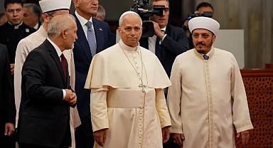 Papa 14. Leo, Sultanahmet Camisi’ni Ziyaret Etti