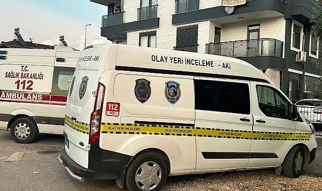 Polis Memuru, Eşi Ve 2 Çocuğunu Öldürdü