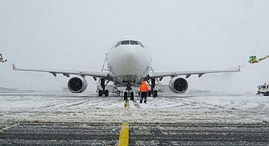 Üç İlde Uçak Seferleri İptal Edildi