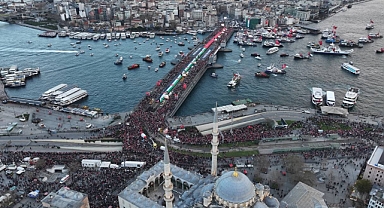 İstanbul'da 'Büyük Gazze Yürüyüşü' Başladı