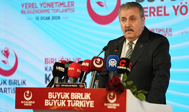 Mustafa Destici: BBP'li belediyeler kısa sürede vaatlerinin büyük bölümünü hayata geçirdi