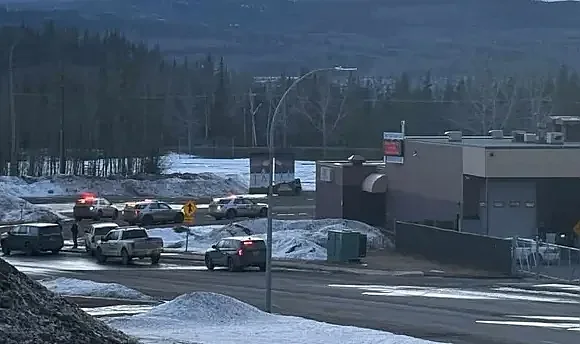 Kanada’da Okula Silahlı Saldırı: 10 Ölü, 25 Yaralı