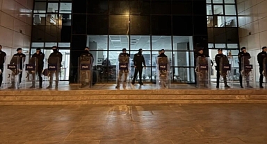 CHP'li Marmaris Belediyesi'ne yapılan operasyonda 3 kişi gözaltına alındı