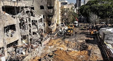 İsrail'de birçok nokta İran tarafında vuruldu 