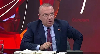 MHP'de İzzet Ulvi Yönter Genel Başkan Yardımcılığı görevinden ayrıldı