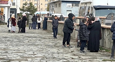 Van'da 5,2 Büyüklüğünde deprem oldu