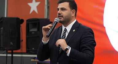 Eyyüp Kadir İnan: AB'nin raporu siyasi bir metinden ibarettir