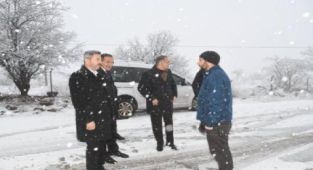 Adıyaman’da Sürücülerin imdadına protokol yetişti