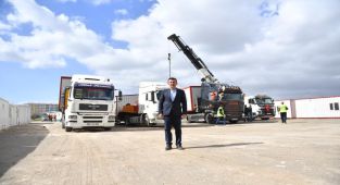 Altındağ Belediyesi, kendi atölyelerinde ürettiği konteyner evler ile Osmaniye’ye konteyner kent kuruyor.