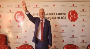 Aydın Erzurumlular Derneği Başkanı Yeşilyurt MHP'den aday adayı