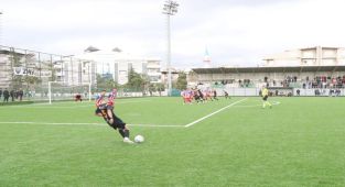 Aydın'ın futbol şampiyonu Dörtgen Anadolu Lisesi