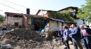 Bakan Yardımcısı Çataklı Bilecik'e taziyeye geldi