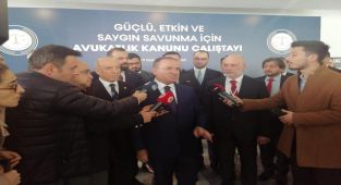 Bekir Bozdağ'dan Cumhurbaşkanı Erdoğan'ın "Adaylığı Önünde Engel Yok" Açıklaması
