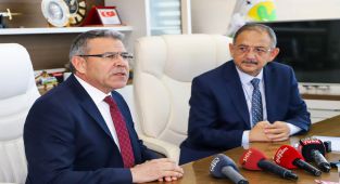 "Biz Reklamlara Değil Sokaklara Bakarız”