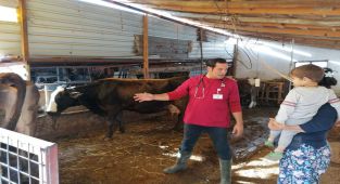 Büyükşehir Çiftçi Eğitimlerine Devam Ediyor