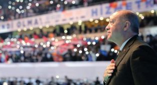 Cumhurbaşkanı Erdoğan yeni A takımını oluşturuyor! AK Parti'de olağanüstü kongresi 7 Ekim'de