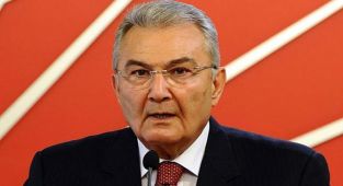 Deniz Baykal vefat etti