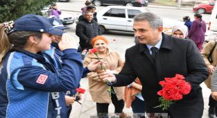 "Deprem Felaketinde Kadınlarımız Toparlayıcı Bir Güç Oldu"
